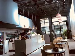 -ADO KAFE(大学城店)