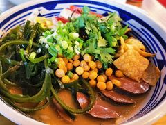 -胡大怪手工酸辣粉(安亭店)