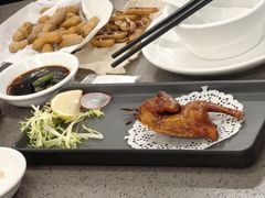 -郑猛记石岐鸽主题餐厅(长江店)