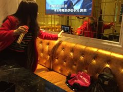 -皇马纯KTV·量贩·聚会(民治店)