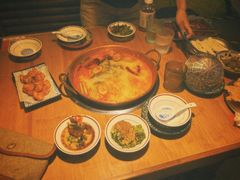 -洱火云南酸菜牛肉火锅(石景山当代商城店)