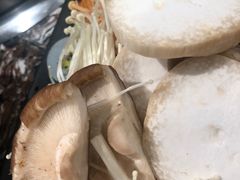 -啊美丽炭火烤肉(滑翔一店)