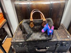 -小飞侠奢侈品回收 寄卖 养护(宝山宝龙广场店)