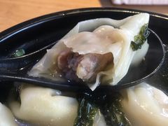 -真真鲜馄饨店(启蒙路店)