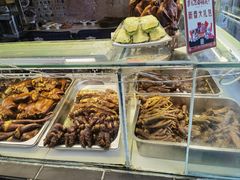 -老鼎万春卤菜(五代传承创始老店)