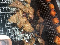 -马路牙子烧烤音乐酒馆(望京店)