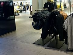 -ZARA(凯德乐峰广场店)