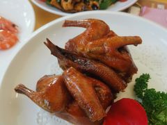 -鹏城人家海鲜酒家·23年老字号(较场尾店)