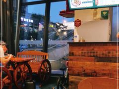 -兵哥豌豆面(雅颂居店)