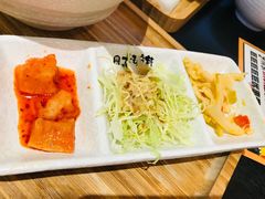小菜-熊吞·大碗丼烧肉饭(西市场嘉华店)