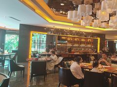 -岷山饭店-芝芝自助餐厅