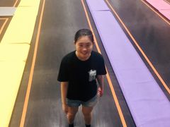 -嘿哟动霸CHUA·新潮玩运动娱乐中心·蹦床滑冰团建乐园