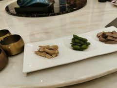-梅龙镇酒家(南京西路总店)