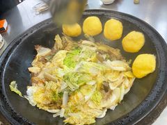 -粘豆包柴火铁锅炖