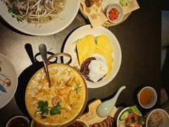 -大头虾越式风味餐厅(光明广场店)