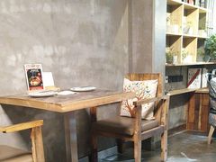 大堂-HIGH FIVE哈福手工汉堡(桂林路店)