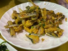 -鲤鱼塘农家山庄