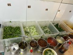 -文山荷鲜居(翠湖店)