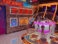 -鹏欣水游城