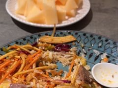 -耶里夏丽·丝路新疆菜·清真食品(徐汇南丹东路臻选店)