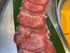 -哈哈碳都·牛肋条无限自助烤肉(台江万达店)