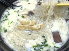 -津津老鸭粉丝馆(正东路店)
