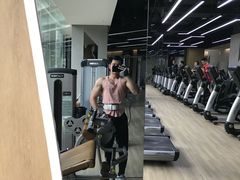 -威克健身游泳(万菱汇店)