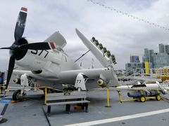 -中途岛号航空母舰博物馆