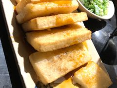 -茅草房·河畔园林火锅
