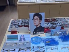 -鲸渝眼镜·浅目视光(春熙路店)