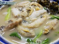 招牌黄鱼面-明呈黄鱼面馆(斜土路店)