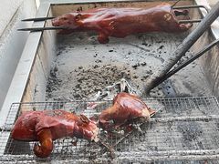 -东方之猪四更烤乳猪(金垦总店)