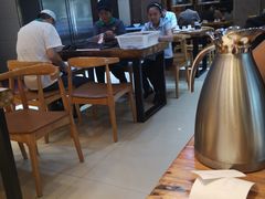 大堂-杨记清芳牛肉拉面(京广路店)