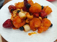 -那红花·东北菜铁锅炖(仙林金鹰店)