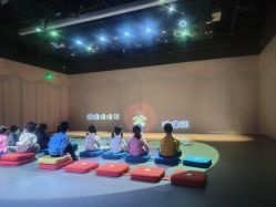 -小鸡哆哆故事屋·儿童乐园(嘉里城店)