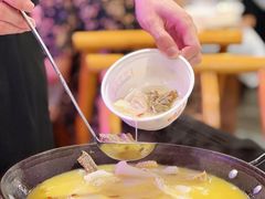 霄汉牛三鲜-霄汉牛三鲜湖北砂锅菜(万松园2店)