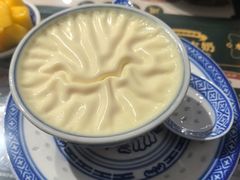 -广信牛奶甜品世家(台东店)
