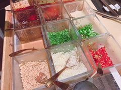 -余欢领鲜火锅(新街口店)