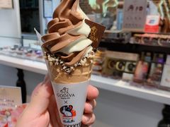 歌帝梵大白兔冰淇淋-GODIVA(宁波来福士店)
