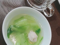 -湖畔鲁菜·二十年老字号餐厅(大明湖店)