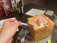 -荣品荟·融合餐厅(月湖广场店)