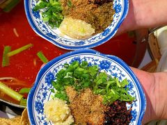 -王奋斗贵州酸汤牛肉火锅