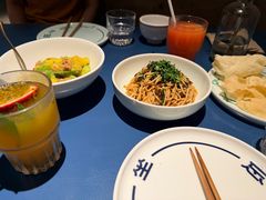 -一坐一忘云南菜(嘉里中心店)