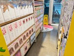 -名创优品(万达广场河东店)