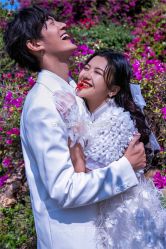 -角色婚纱摄影(中心店)