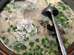 -姜君·千岛湖鱼头馆(浦东大道店)
