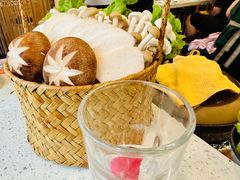 -烹然四季椰子鸡火锅(团结湖总店)