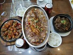 -临街徽菜馆·正宗黄山味