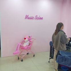 -YAZZ 美发造型