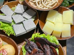 -黔有有贵州酸汤夺夺粉火锅(五味十字店)